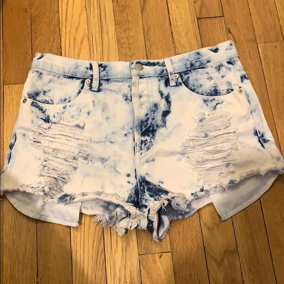 High Waisted Distressed Shorts - Picture 1 of 8